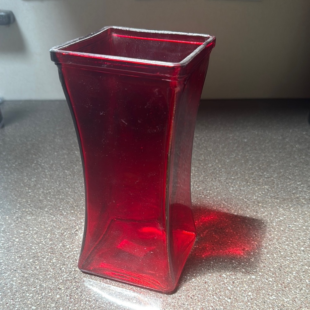 Elegant Red Glass Vase